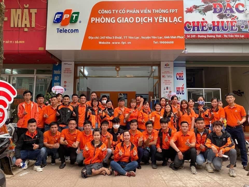 FPT Vĩnh Phúc - Tổng đài đăng ký lắp đặt internet truyền hình FPT tại Vĩnh Phúc 5 Van-phong-giao-dich-fpt-huyen-yen-lac-vinh-phuc